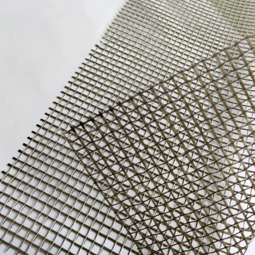 Basalt fiber mesh is a grid-like reinforcement material woven or welded from basalt fiber rovings, known for its highstrength-to-weight ratio, alkali resistance, and durability.It is primarily used in construction for reinforcing concretestructures, stabilizing road surfaces, and providing crack resistance in wall renders and plaster, as well as in asphaltpavements and geological engineering for soil stabilization and erosion control.